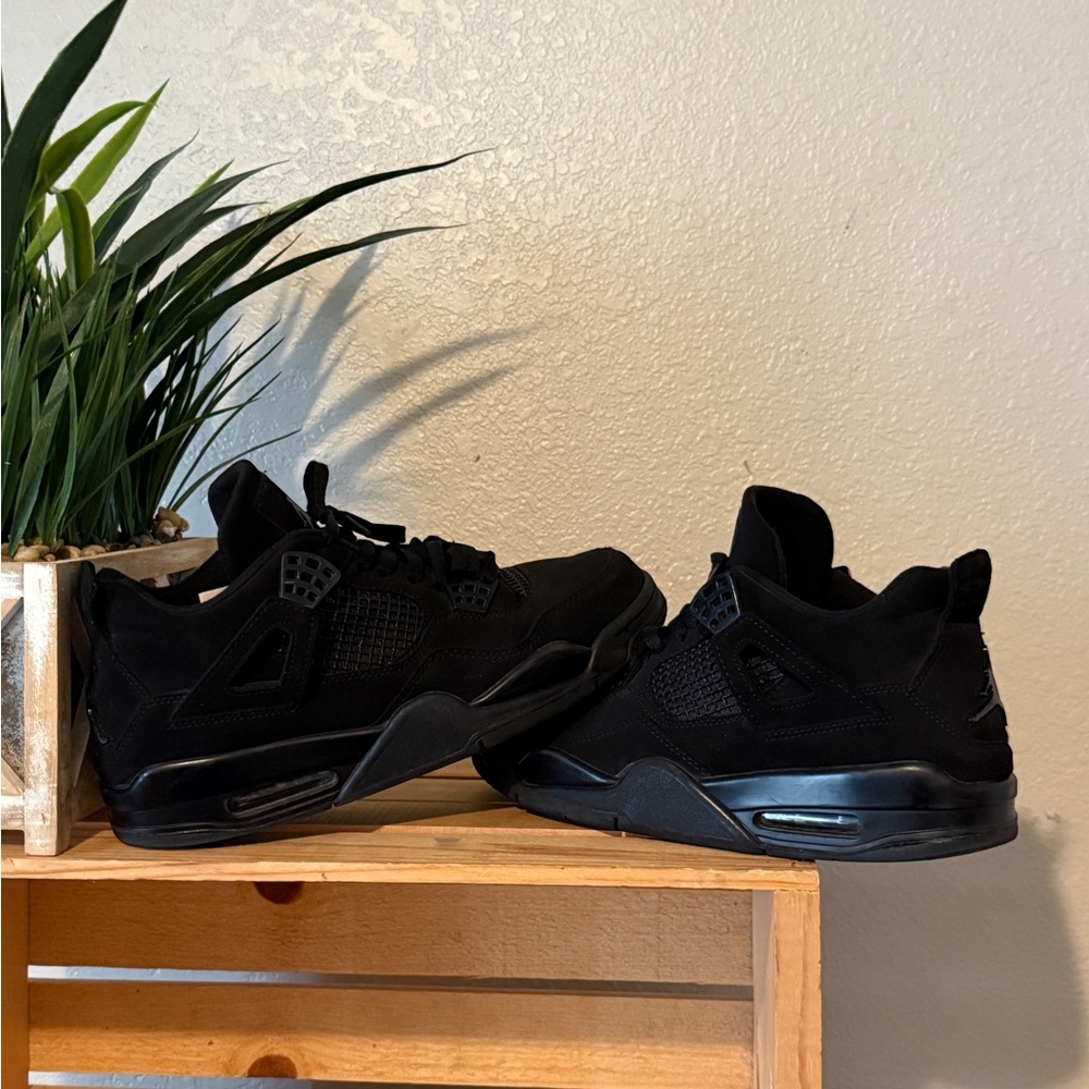 Black Men's Sneakers